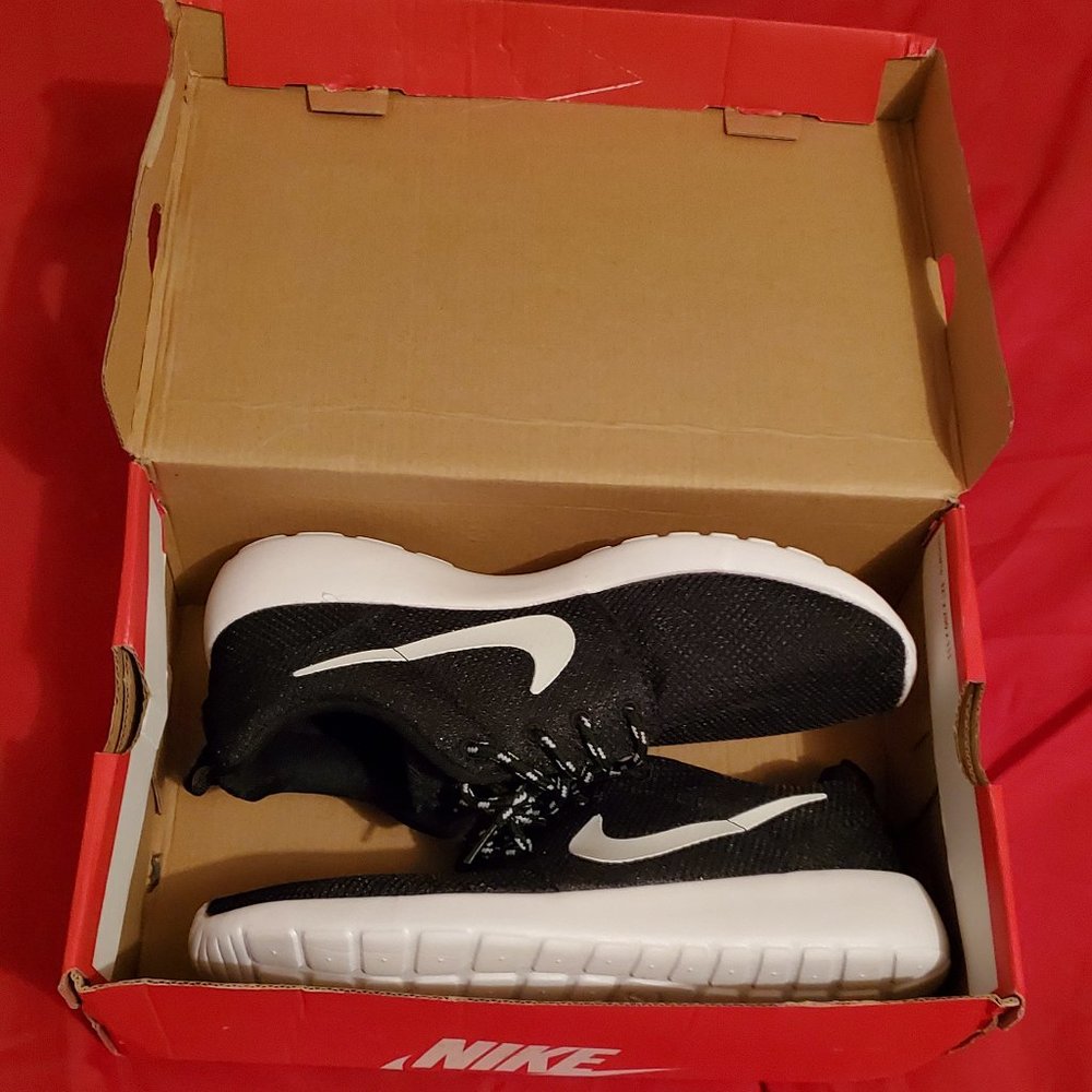 NIKE ROSHE RUN SIZE 8 - Picture 8 of 9